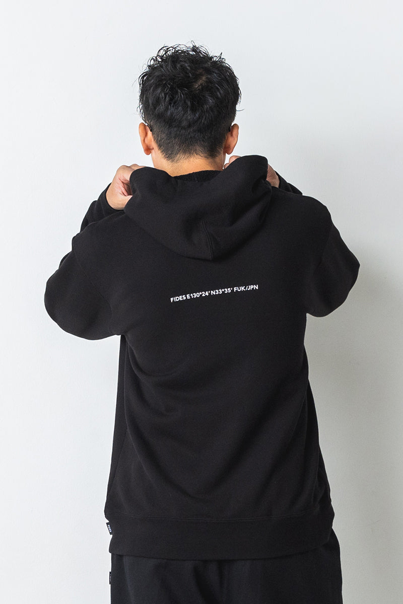 LOGO PARKA