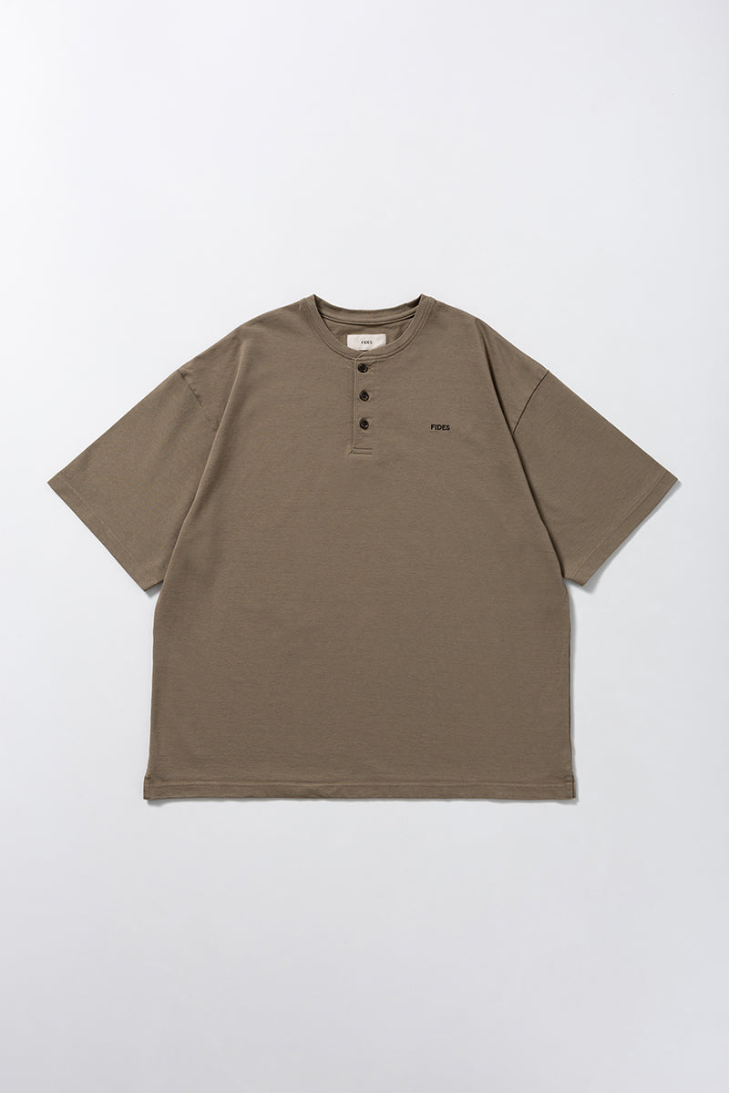 DERABE HENLEY NECK S/S