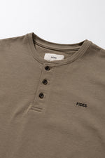 DERABE HENLEY NECK S/S