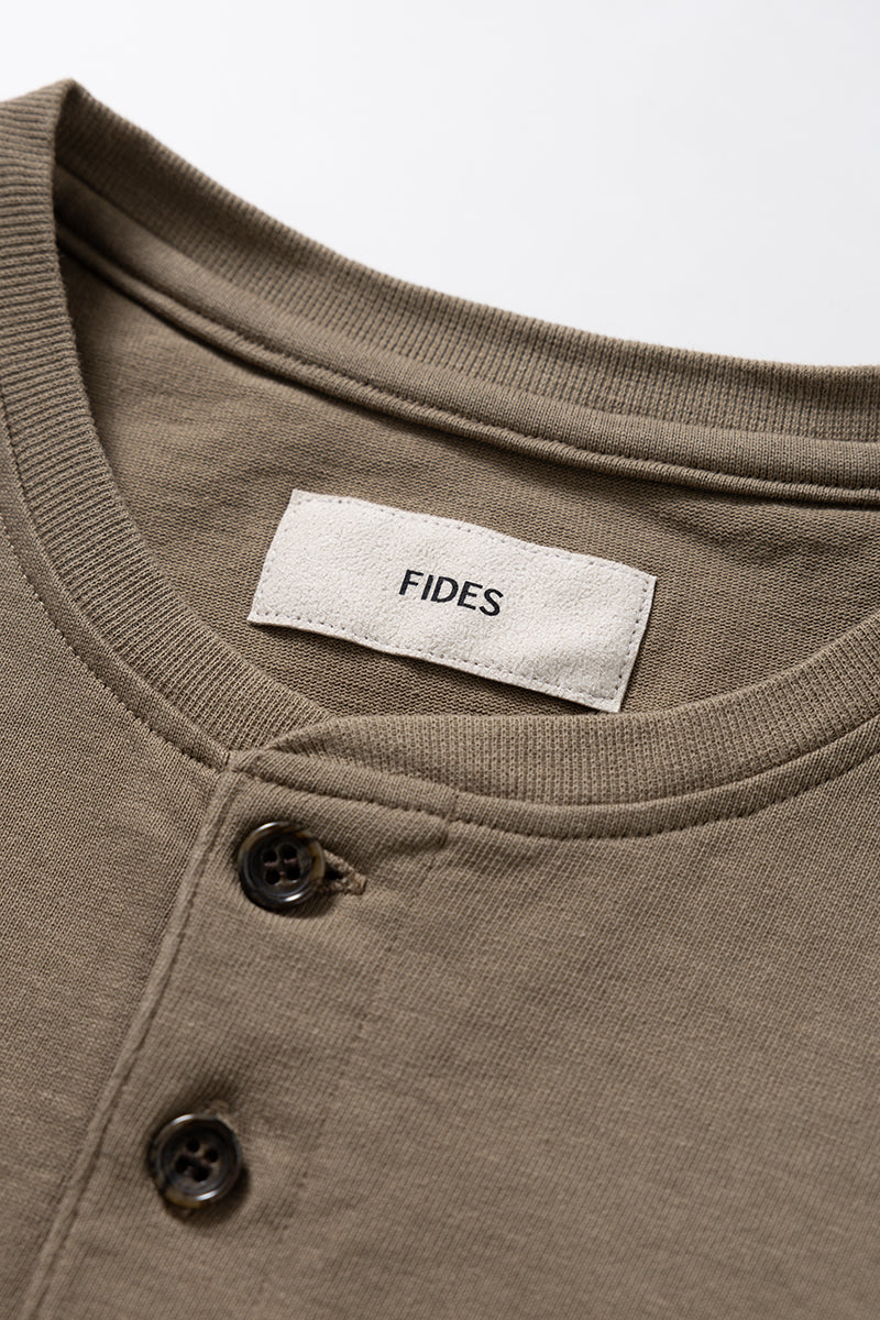 DERABE HENLEY NECK S/S